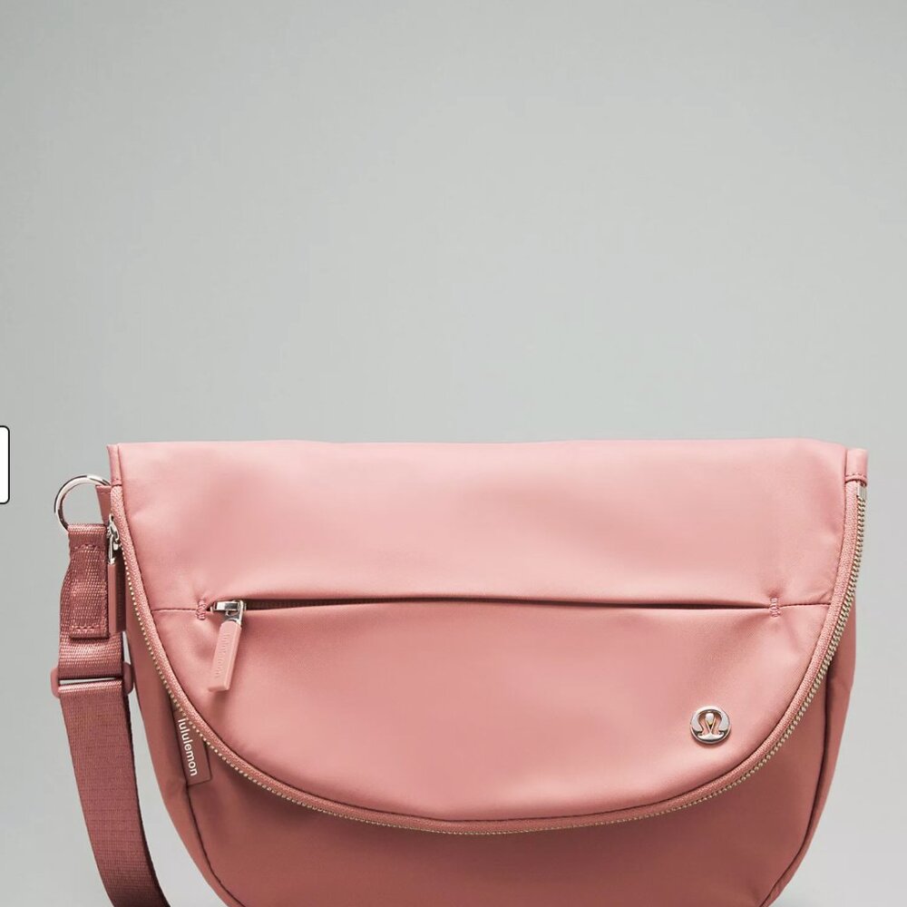 Lululemon All Night Festival Bag 5L